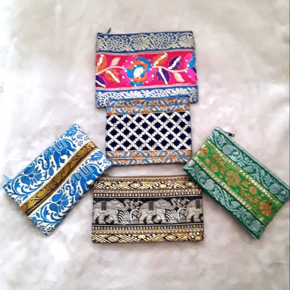 5 VARIETIES WALLETS/BAGS